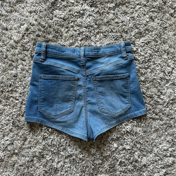 Free People shorts - Picture 2 of 6